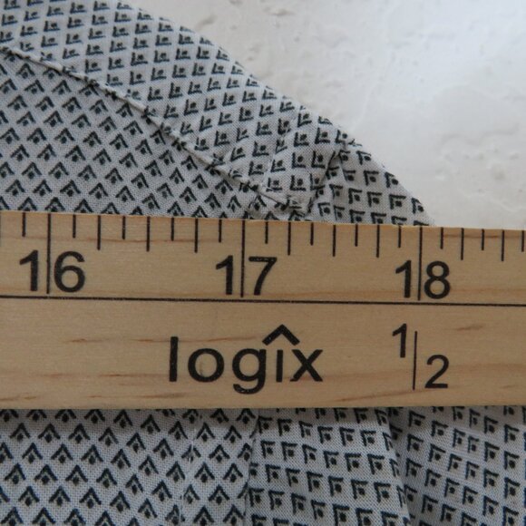 Express* Men's Short Sleeve Button Down Curved Hem BOHO Shirt~ Size Medium - Picture 6 of 10